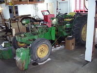 John Deere 2240