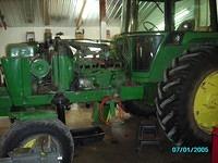 John Deere 4430